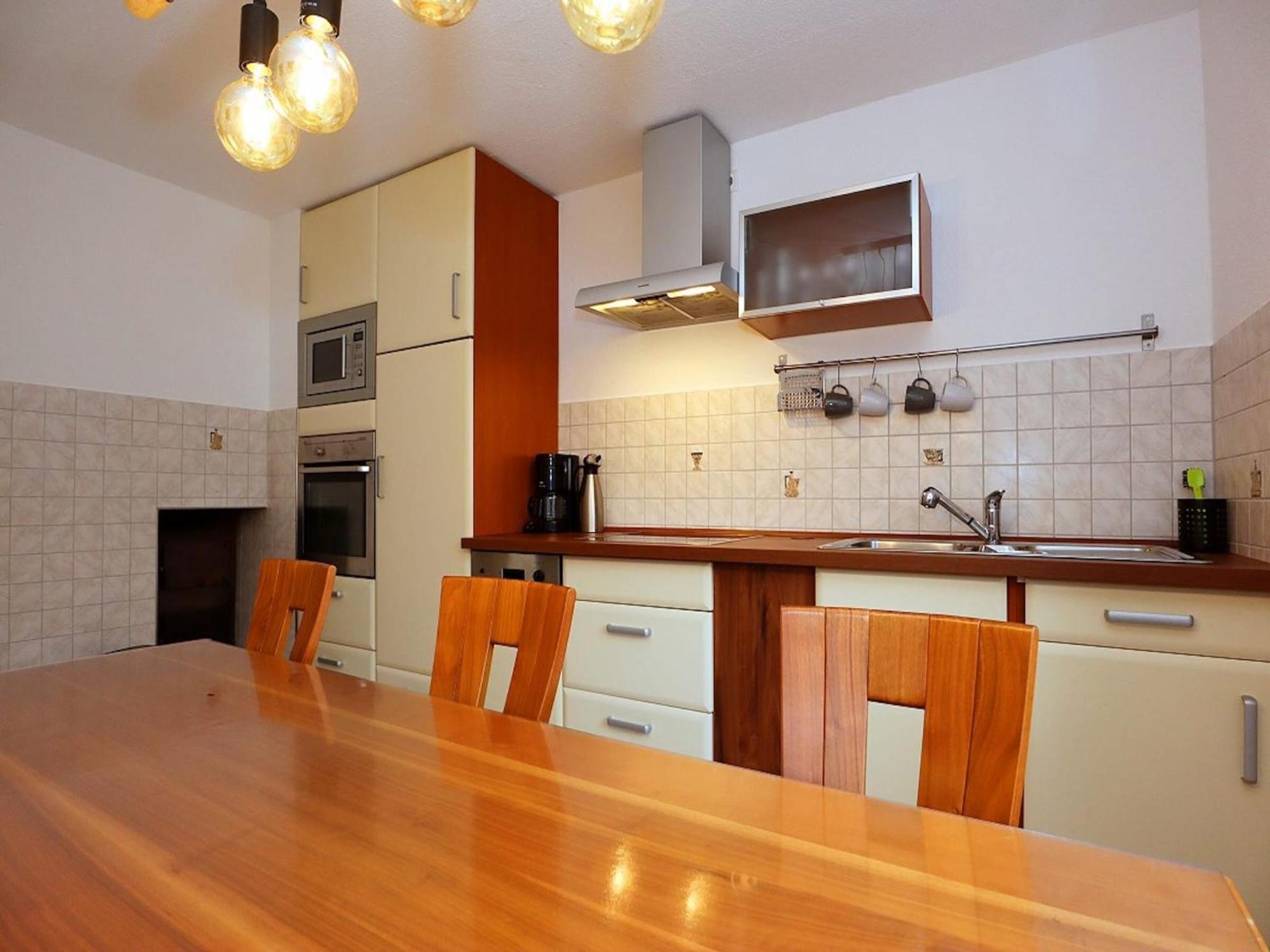 Cozy Apartment In Schwenningen With Garden Villingen-Schwenningen Dış mekan fotoğraf