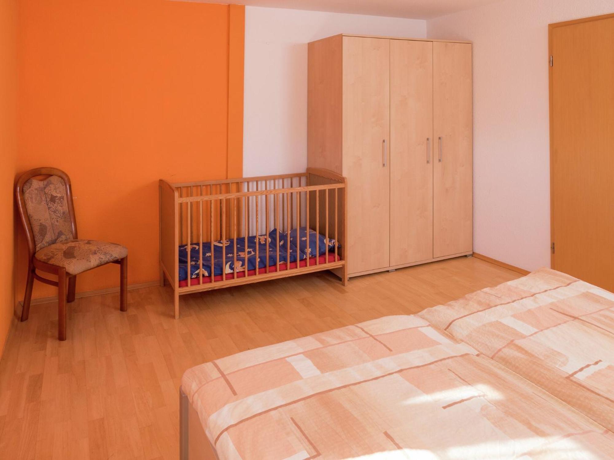 Cozy Apartment In Schwenningen With Garden Villingen-Schwenningen Dış mekan fotoğraf